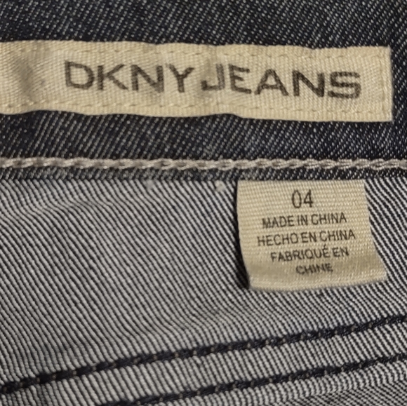 DKNY Jean Shorts - Picture 4 of 5